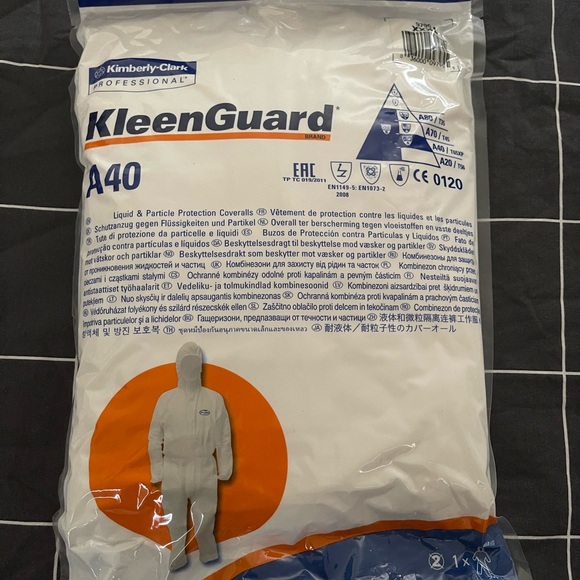 Kimberly Clark Professional Kleen guard ,A40,Coverall To-Go ,Brand New☘️ - Picture 1 of 2